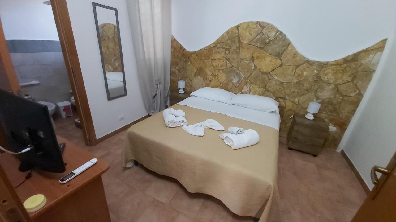 Residence Il Castello LMP Habitación foto